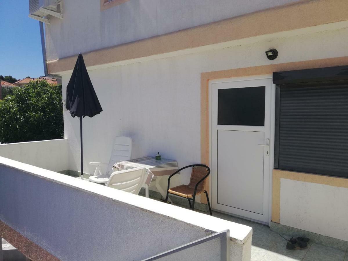 Apartmani Kovacic Murter Luaran gambar