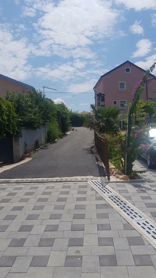 Apartmani Kovacic Murter Luaran gambar