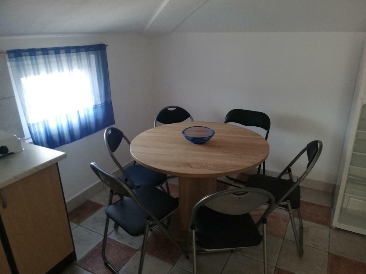 Apartmani Kovacic Murter Luaran gambar